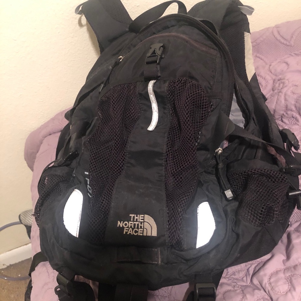THE NORTH FACE RECON BACKPACK